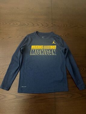 Nike Navy and Maize Michigan Wolverines Long Sleeve Dri-Fit Tee